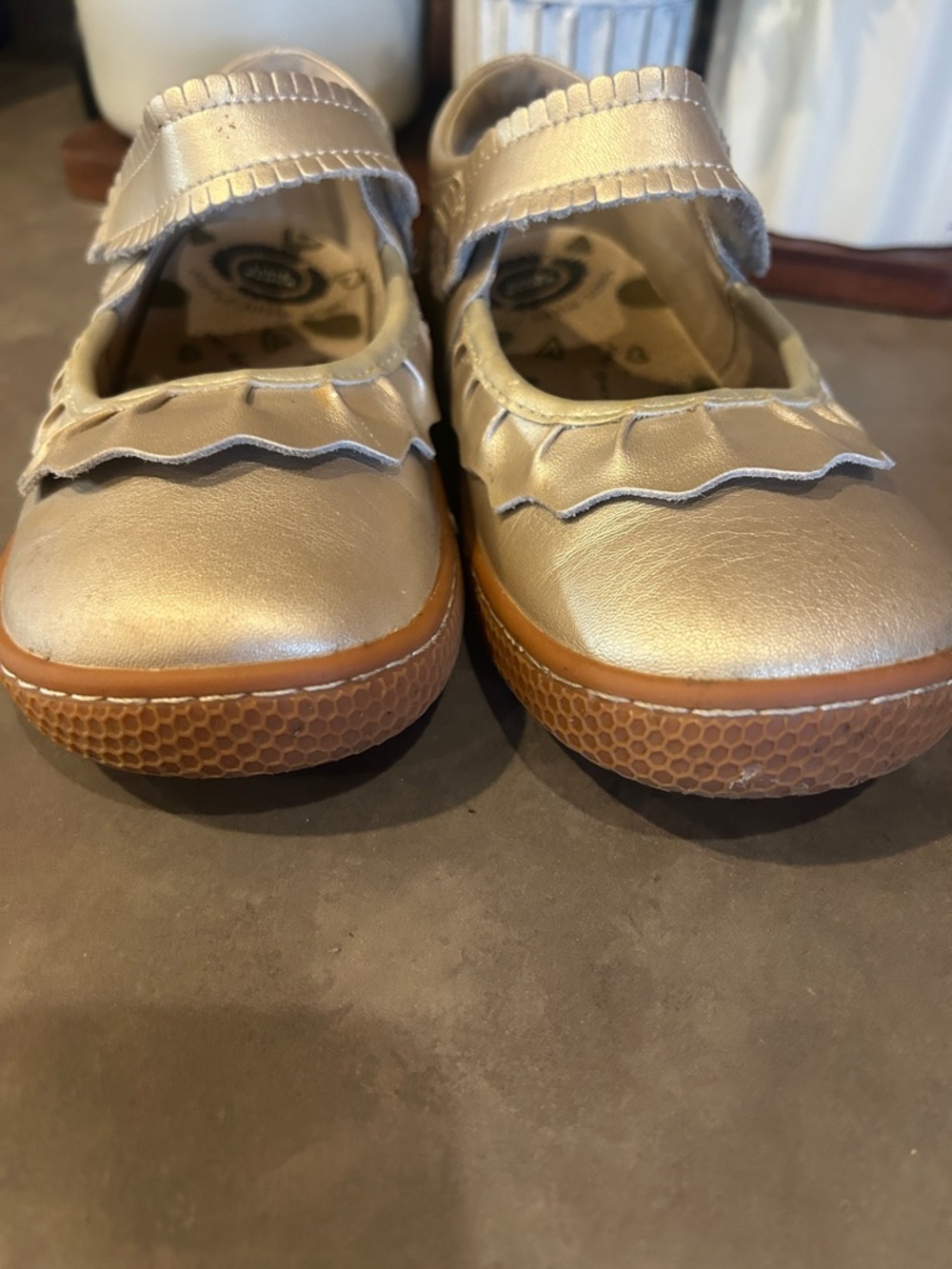 Livie & Luca Metallic Champagne Mary Jane Shoes Sz 1 - Picture 5 of 6